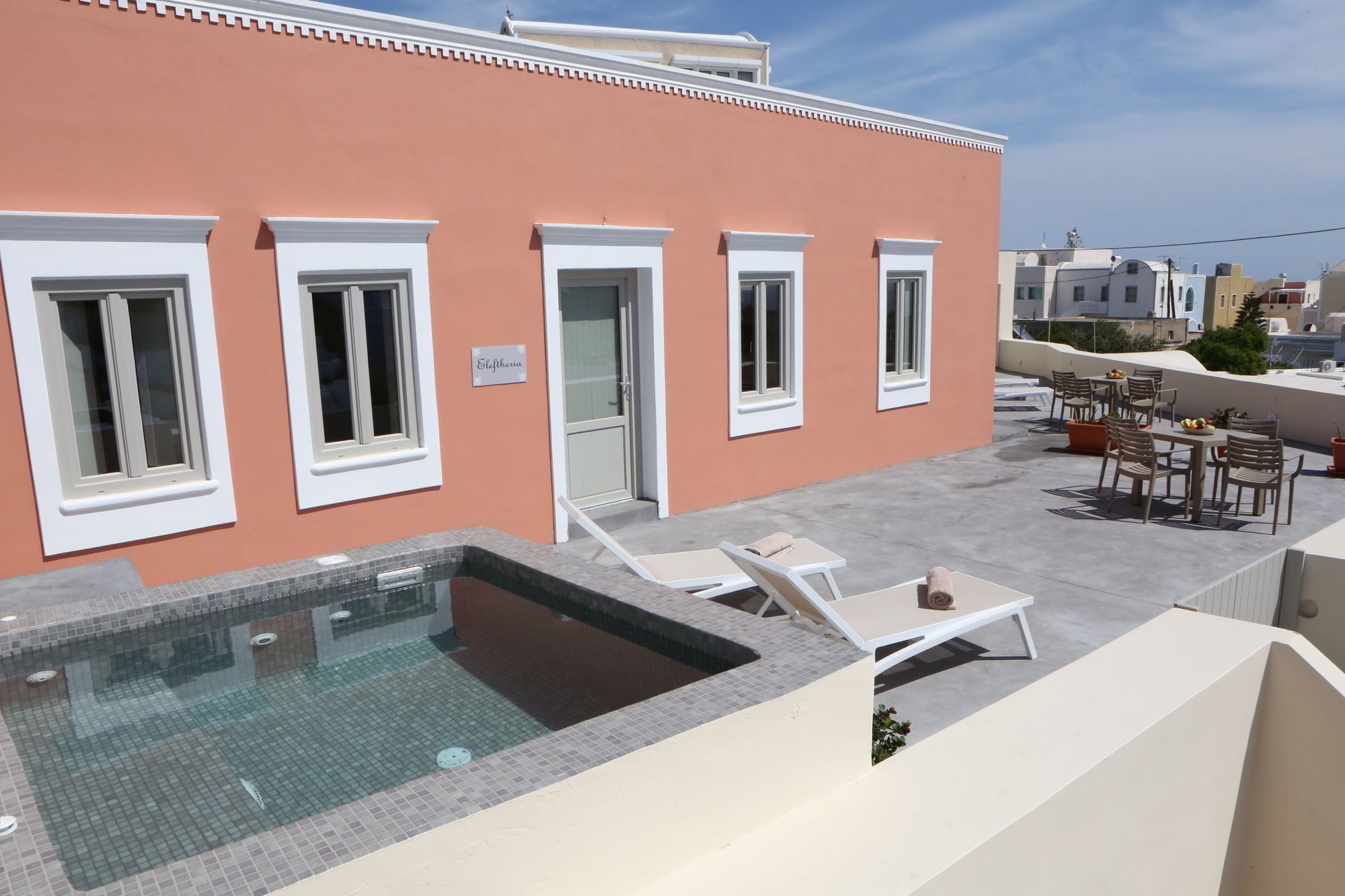 דירות קרטראדוס Nomikos Mansion מראה חיצוני תמונה